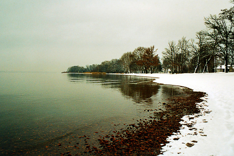 Winterspaziergang am See